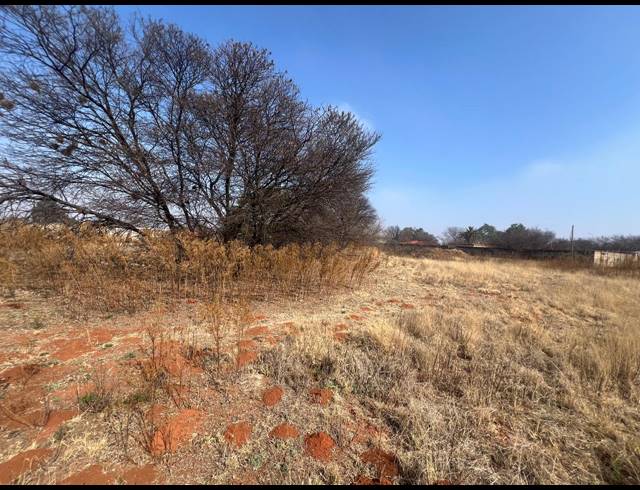 1,246M² VACANT LAND FOR SALE IN KOOKRUS